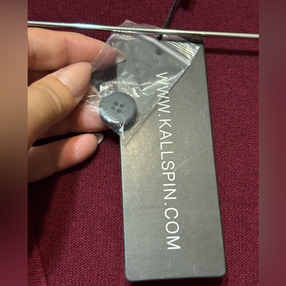 KALLSPIN NWT Cashmere Wool Blend Sweater Vest, Unisex - Picture 4 of 6